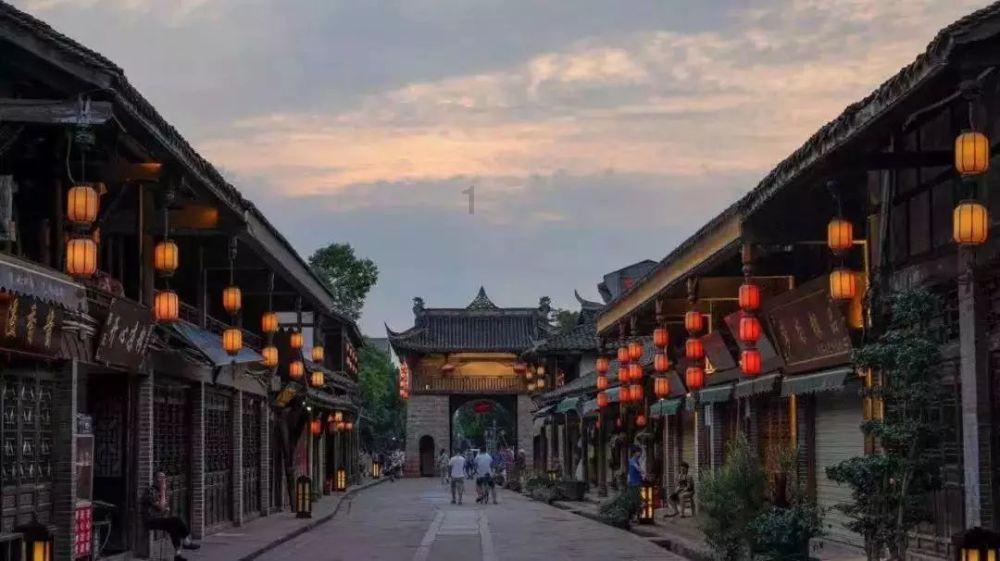 小萝莉泰国度假